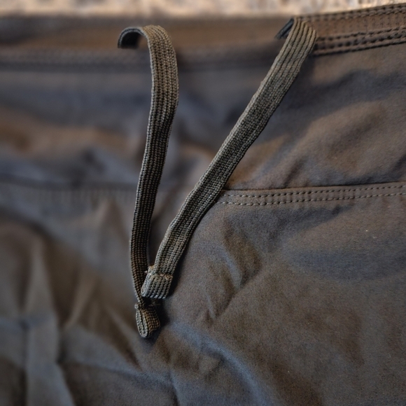 Danskin Womens Black Skort Sz M Tennis Gold Pickleball - Picture 3 of 9